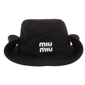 - D.u.p.e miu miu cowboy hat